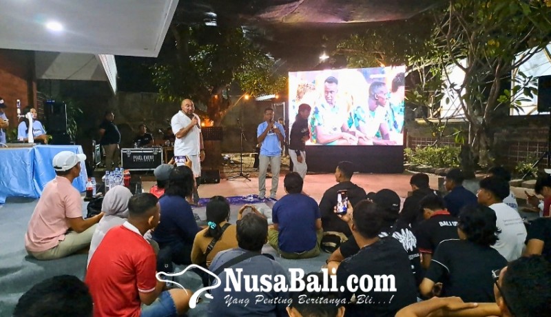 www.nusabali.com-nobar-indonesia-vs-australia-mulia-pas-dukung-timnas-bareng-masyarakat-pecinta-olahraga