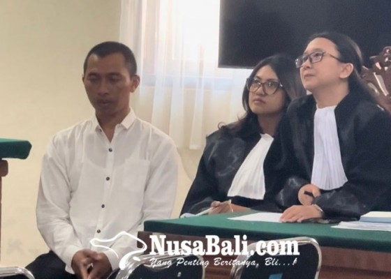 Nusabali.com - tunggu-putusan-hukum-nyoman-sukena-terdakwa-kasus-landak-jawa