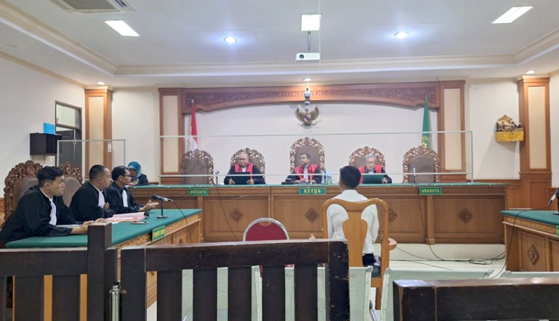 www.nusabali.com-kaur-keuangan-desa-tusan-jalani-sidang-di-pn-tipikor