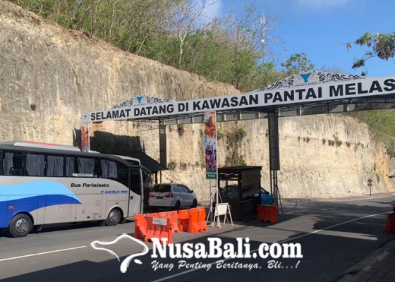 Nusabali.com - kunjungan-ke-pantai-melasti-meningkat-pesat