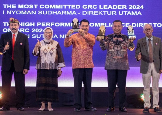 Nusabali.com - top-grc-awards-2024-bank-bpd-bali-raih-tiga-penghargaan