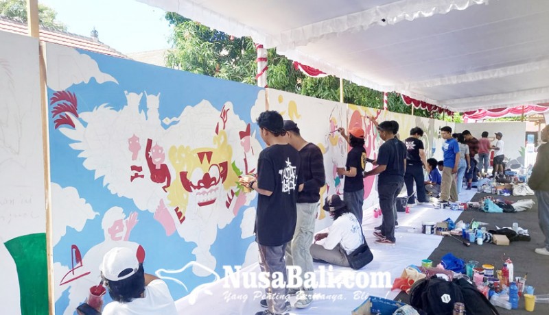 www.nusabali.com-lomba-mural-dan-poster-songsong-pilkada-2024