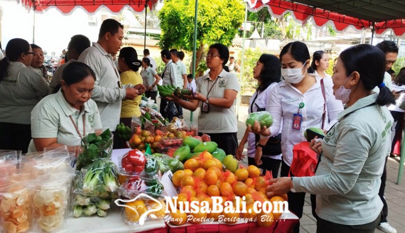 www.nusabali.com-pasar-tani-dekatkan-produsen-dengan-konsumen