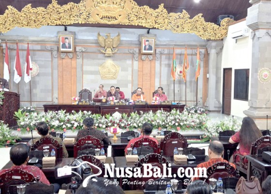 Nusabali.com - fraksi-gerindra-soroti-nilai-rapbd-tabanan-2025-turun