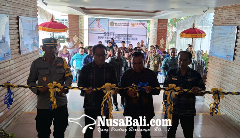 www.nusabali.com-bupati-tamba-soft-launching-mpp-jembrana