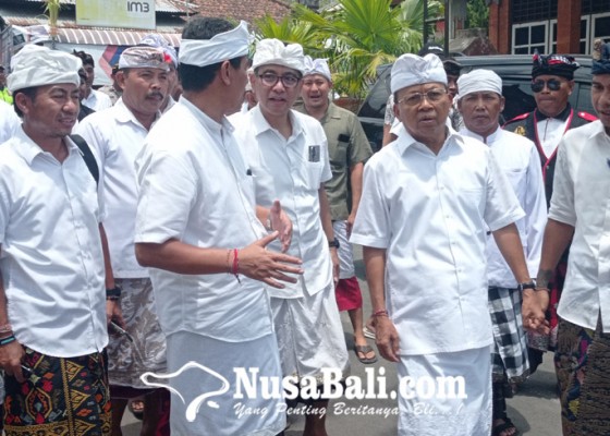 Nusabali.com - koster-bagi-tugas-dengan-giri-prasta