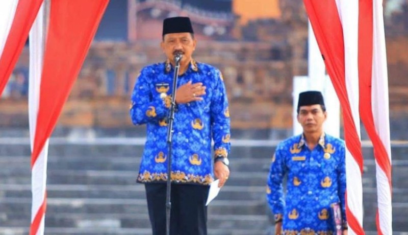 www.nusabali.com-pj-bupati-klungkung-pimpin-apel-paripurna