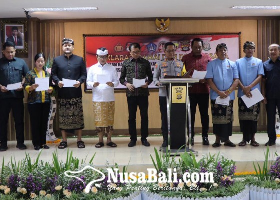 Nusabali.com - kapolres-badung-deklarasi-pilkada-damai