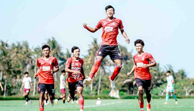 www.nusabali.com-bali-united-muda-pesta-gol