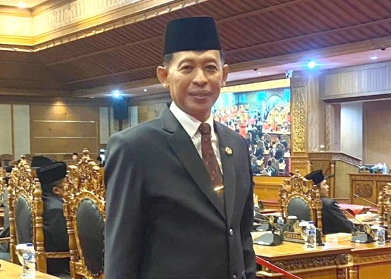 Nusabali.com - fraksi-gerindra-dprd-badung-berikan-tips-jitu-atasi-defisit