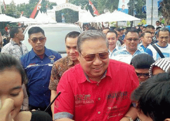 Nusabali.com - sby-kian-akrab-dengan-warna-merah