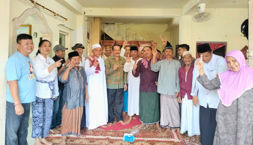 www.nusabali.com-paket-astaguna-temu-wirasa-dengan-tokoh-muslim-klungkung