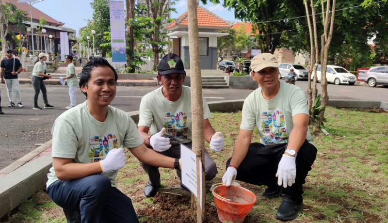 www.nusabali.com-peringati-hhd-hkd-2024-bppw-bali-hijaukan-pasar-umum-negara