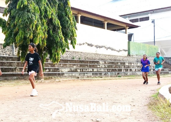 Nusabali.com - lapangan-bhuana-patra-segera-bersolek-dilengkapi-jogging-track-hingga-taman-bermain-anak