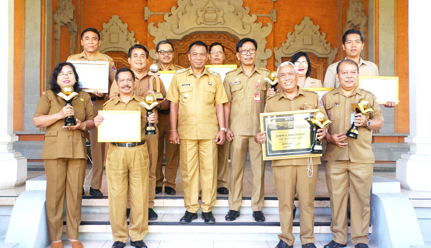 Enam Sekolah Naik Status Jadi Sekolah Adiwiyata Nasional dan Mandiri