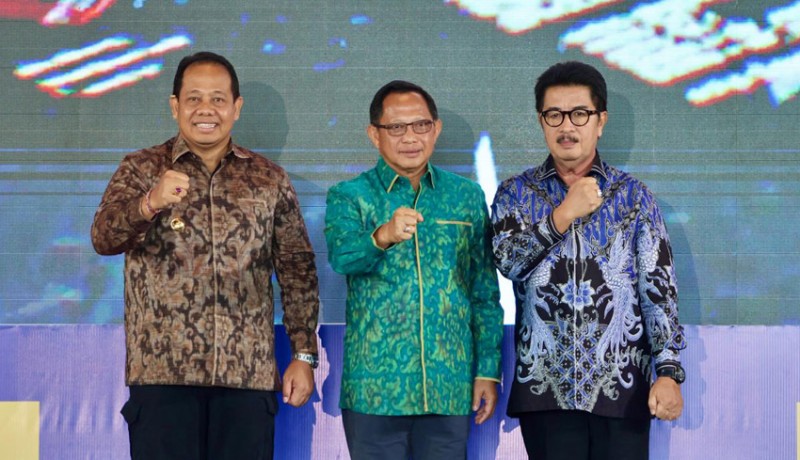 www.nusabali.com-mahendra-jaya-minta-advokasi-biro-hukum-diperkuat