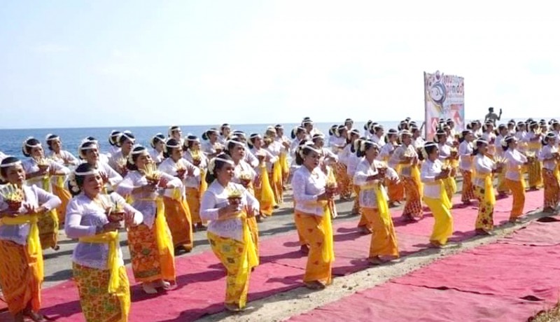 www.nusabali.com-nusa-penida-festival-dibuka-hari-ini