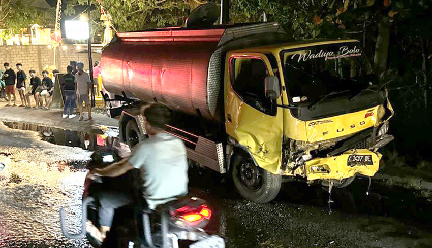 Rem Blong, Truk Tangki Tabrak Tiga Mobil