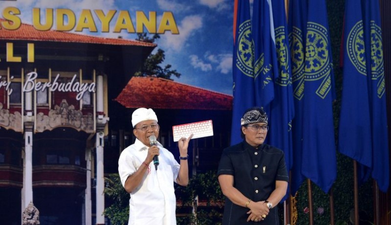 www.nusabali.com-uji-publik-calon-gubernur-bali-koster-giri-janjikan-perda-pengendalian-alih-fungsi-lahan