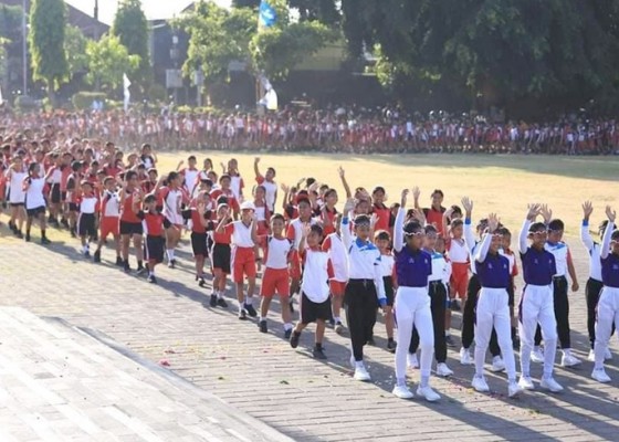 Nusabali.com - siswa-di-klungkung-semarakkan-festival-olahraga-pelajar