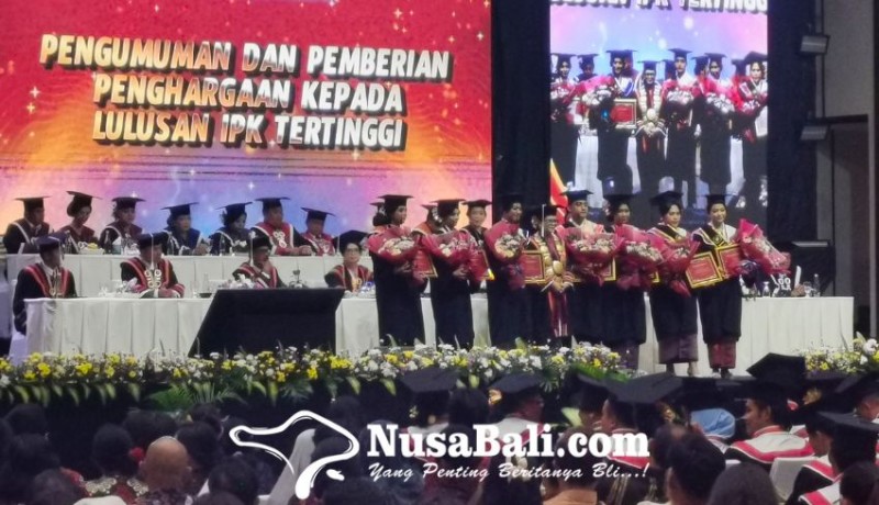 www.nusabali.com-universitas-ngurah-rai-komitmen-mencetak-generasi-unggul-untuk-indonesia-emas-2045