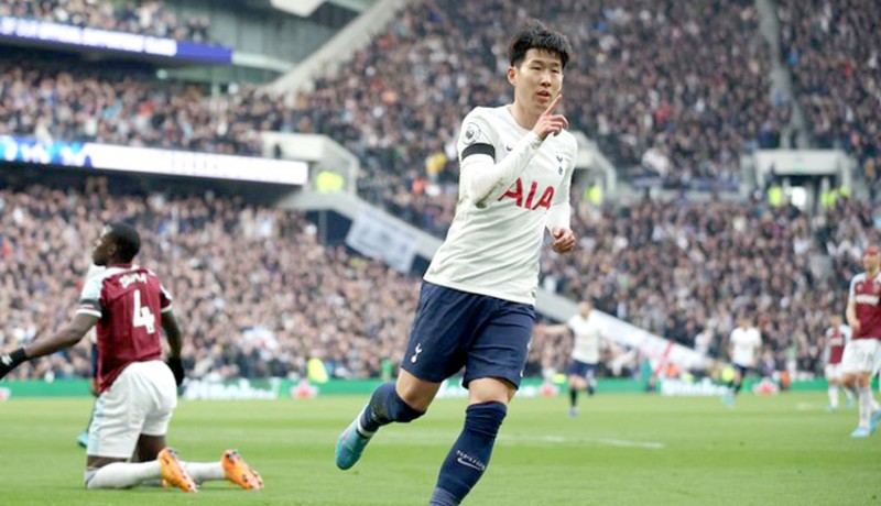 www.nusabali.com-son-heung-min-cetak-gol-tottenham-hajar-west-ham