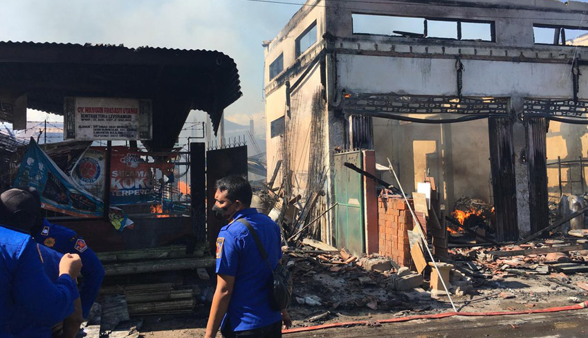 Diduga Cekcok soal Warisan, Adik Nekat Bakar Toko Kakak