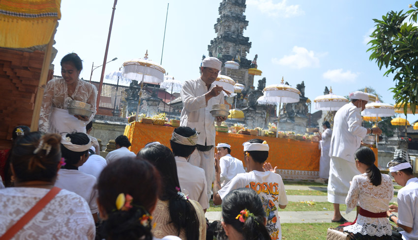 Pura Agung Jagatnatha Denpasar Akan Gelar Karya Padudusan Agung