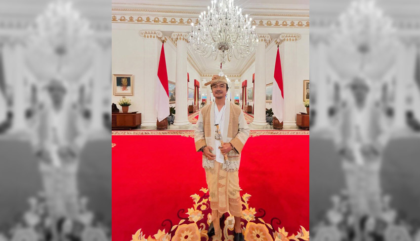 Suara Suling Gus Teja Berkumandang di Istana