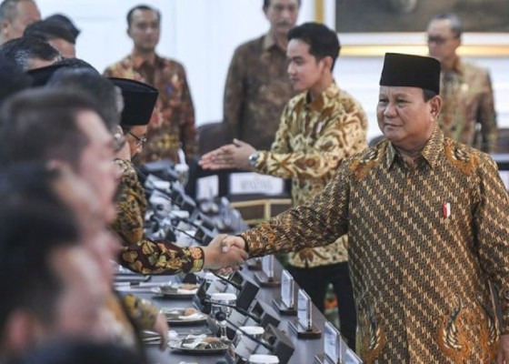 Nusabali.com - penggemblengan-menteri-di-akmil-bukan-militerisme