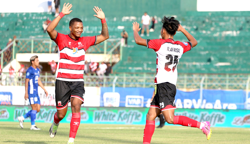 Bekuk PSIS, Madura United Raih Kemenangan Perdana