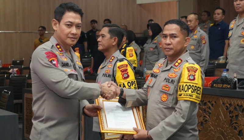 www.nusabali.com-kapolda-bali-resmikan-satpam-obvid-polres-badung-dan-gianyar