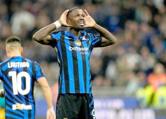 Nusabali.com - marcus-thuram-jadi-pahlawan-inter-milan