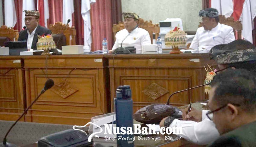 RAPBD Karangasem 2025 Turun Rp 181 Miliar