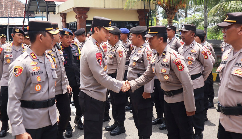 Kapolda Cek Kesiapan Polres Badung Amankan Pemilu