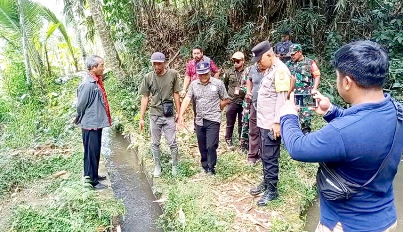 www.nusabali.com-soal-kekeringan-sawah-di-subak-bebalang-dinas-pkp-bangli-cek-lapangan