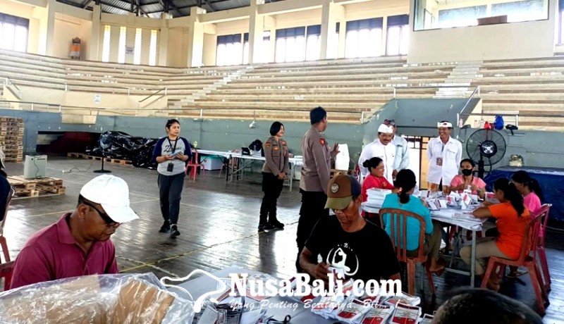 www.nusabali.com-polres-klungkung-atensi-pelipatan-surat-suara-pilkada-serentak-2024