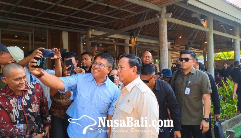 www.nusabali.com-prabowo-tiba-di-bali-tanpa-maung-limousine-hadiri-acara-silaturahmi-bersama-tokoh-pulau-dewata