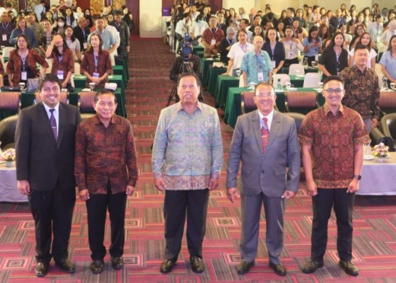 Nusabali.com - seminar-bali-dental-science-and-exhibition-2024-transformasi-kedokteran-gigi-menuju-era-40