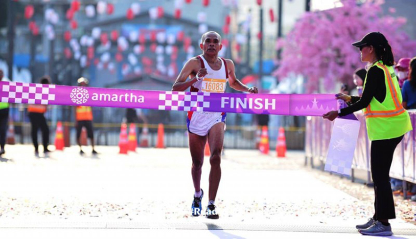 Osias Kamlase Runner Up di Labuan Bajo Marathon