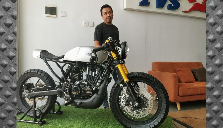 www.nusabali.com-tvs-ronin-cafe-racer-modifikasi-tampil-menawan-di-the-rideshop-bali