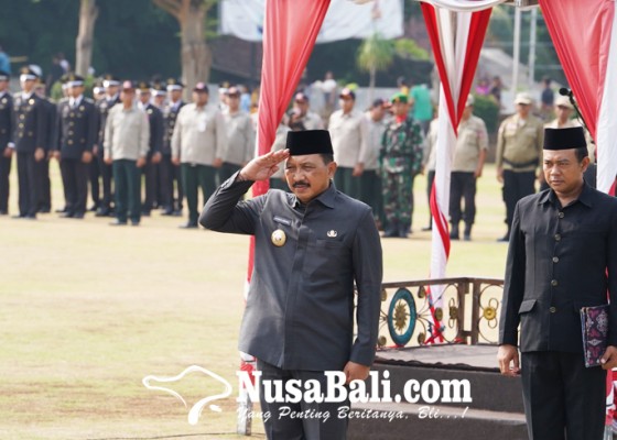 Nusabali.com - peringatan-hari-pahlawan-di-alun-alun-ida-i-dewa-agung-jambe