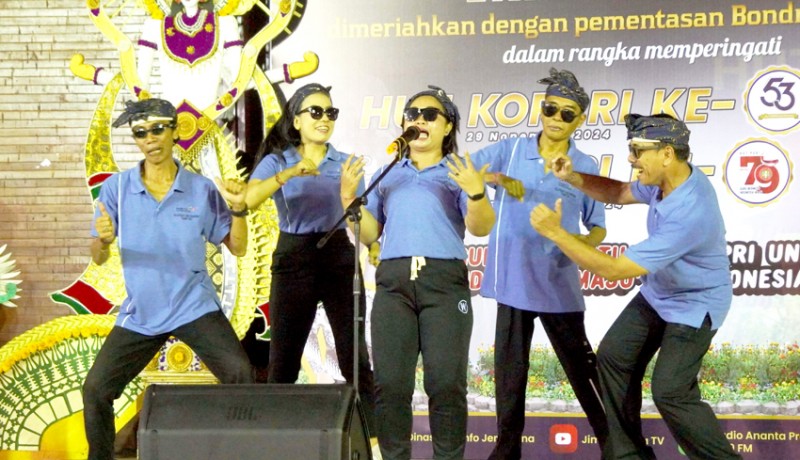 www.nusabali.com-lomba-karaoke-beregu-meriahkan-hut-korpri-dan-pgri-di-jembrana