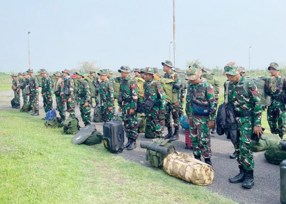 Nusabali.com - 200-prajurit-kodam-udayana-dikirim-ke-gunung-lewotobi-laki-laki