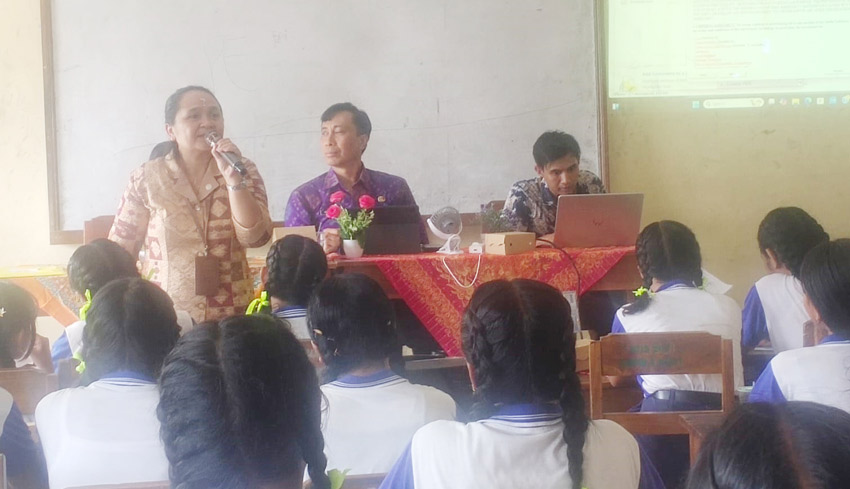 Siapkan Keluarga Berkualitas, Program Bangga Kencana Menyasar Pelajar Sekolah