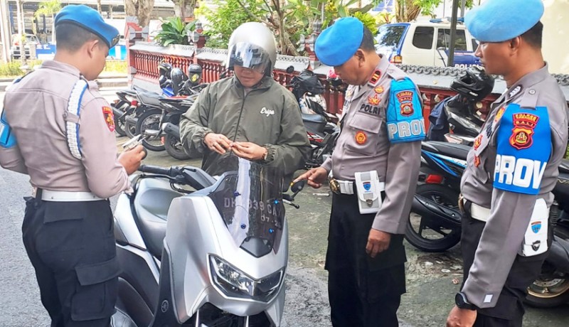 www.nusabali.com-polres-tabanan-gelar-gaktibplin-dan-pemeriksaan-senpi-anggota