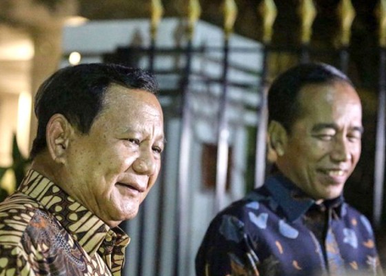 Nusabali.com - muzani-kehormatan-bagi-gerindra-bila-jokowi-bergabung