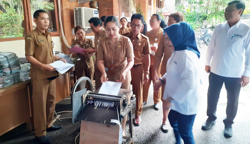 Disperindag Gianyar Musnahkan Arsip SKA