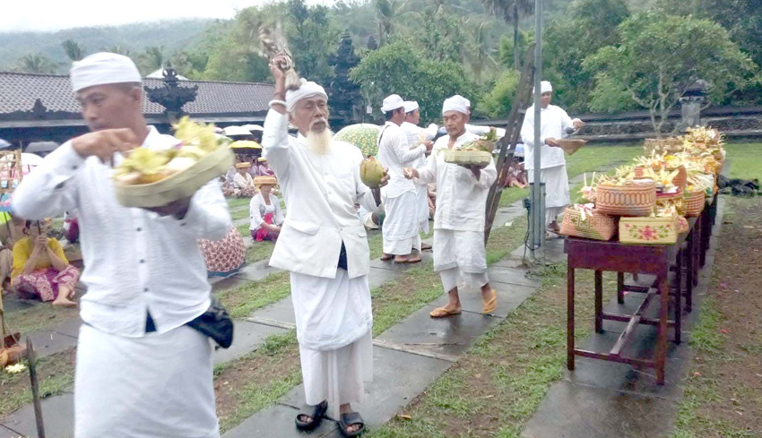 Digelar Pamarisudha dan Lebur Sangsa