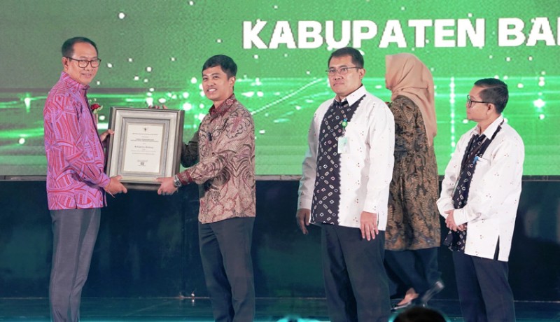 www.nusabali.com-pemkab-badung-raih-stbm-award-2024